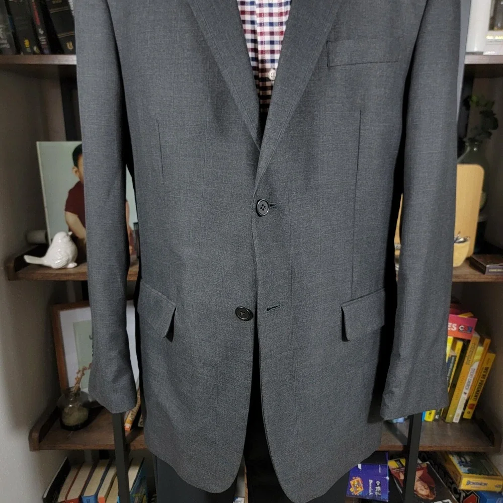 Merona‎ Men's Sport Coat Blazer Two Button Gray Plaid Polyester Blend Size 44L